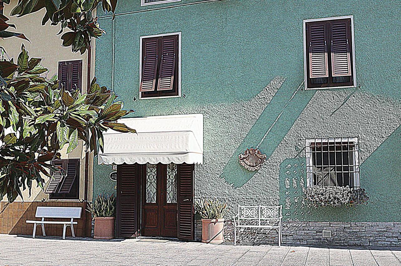 Il Fiore All'occhiello Couette-café *